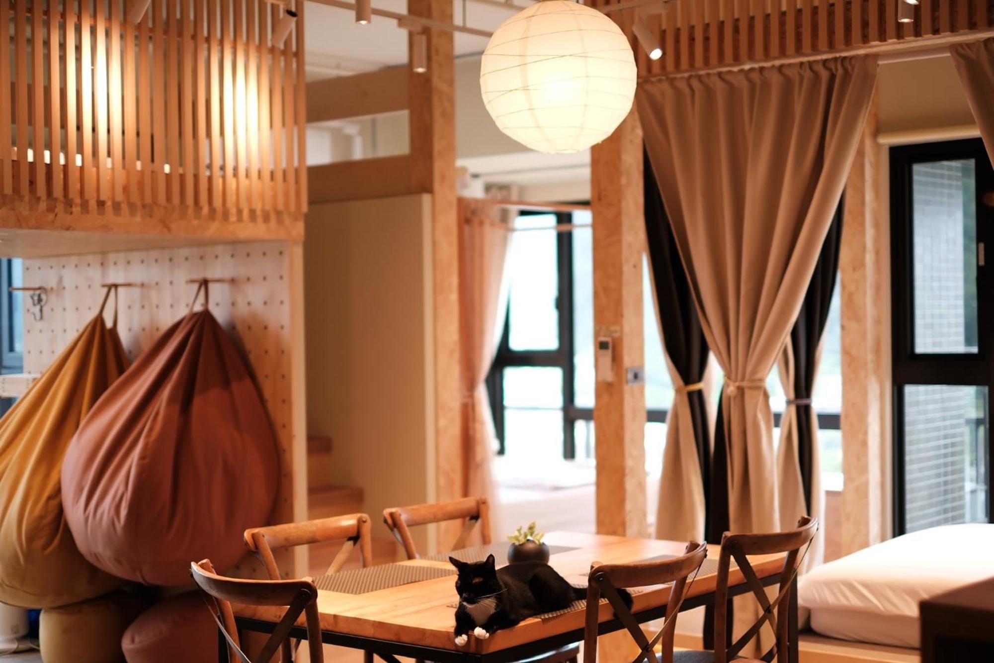 Toucheng Happyhouse頭城黑皮家 附早餐 Apartment Екстериор снимка
